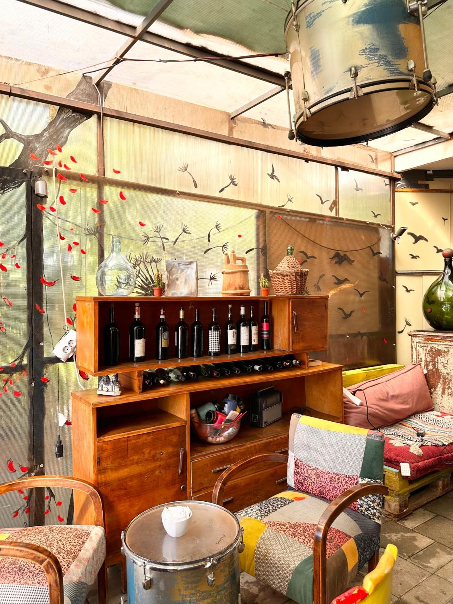 טיראנה Divina Hostel מראה חיצוני תמונה